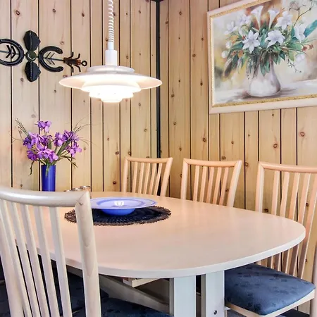 Eeske - 800m From The Sea By Interhome Feriehus