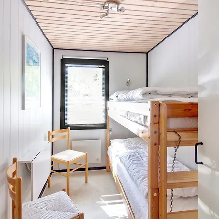 Nyaraló Eeske - 800m From The Sea By Interhome