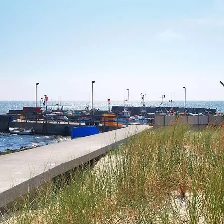 Eeske - 800m From The Sea By Interhome Nyaraló